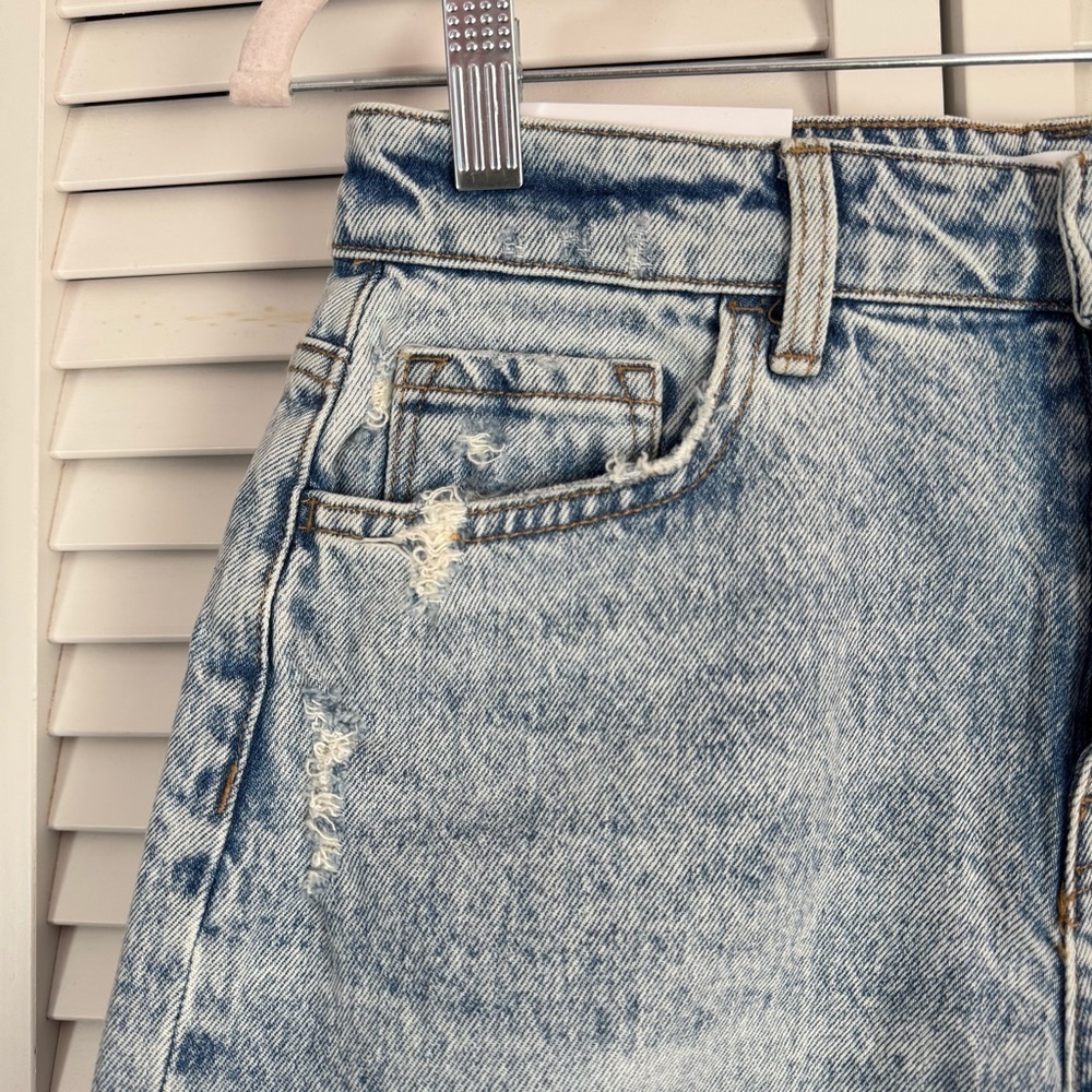 Vervet Rebecca High Rise Jean Shorts Size Small Blue Distressed Cutoffs - Picture 4 of 6
